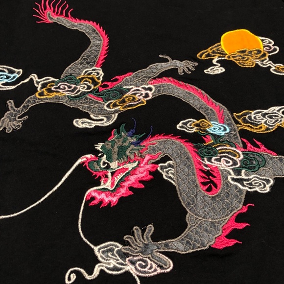 Lucky Brand Jacket NWOT Zip Unique Embroidered Dragon Design Size Medium - Picture 3 of 6